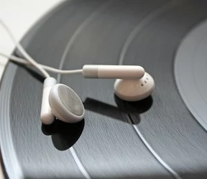 Musique : les ventes numériques baissent pour la première fois